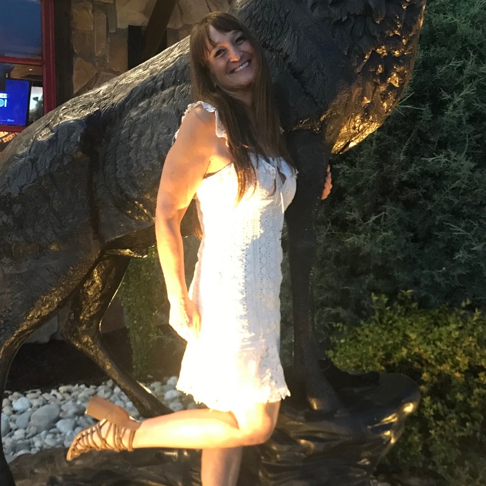 Meet your Posher, Jenifer